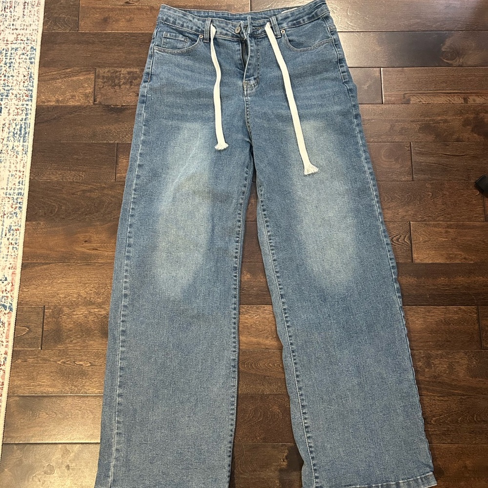 Casual Blue Wide-Leg Jeans with Drawstring